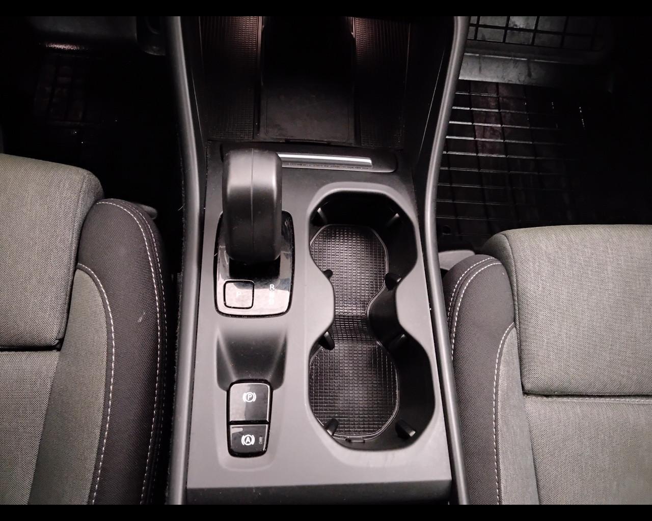 VOLVO XC40 2023 - XC40 1.5 t5 recharge phev Core auto