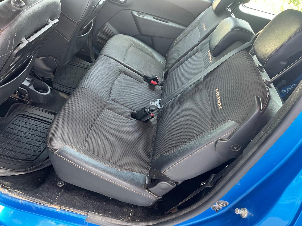 Dacia Lodgy 1.5 dCi 8V 110CV Start&Stop 5 posti Serie Speciale Brave