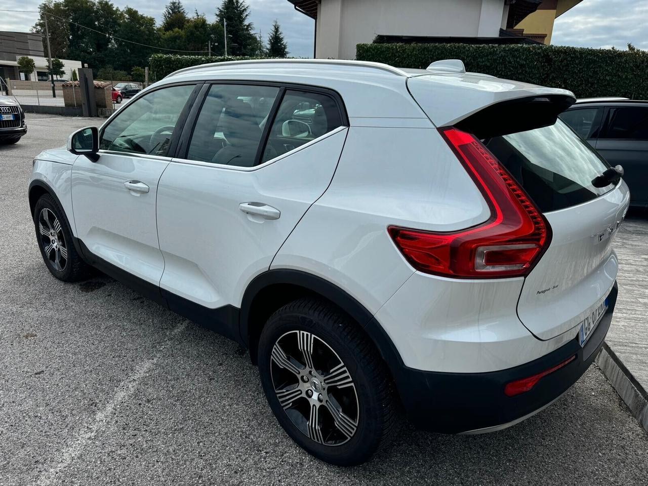 Volvo XC40 B4 AWD Geartronic Inscription