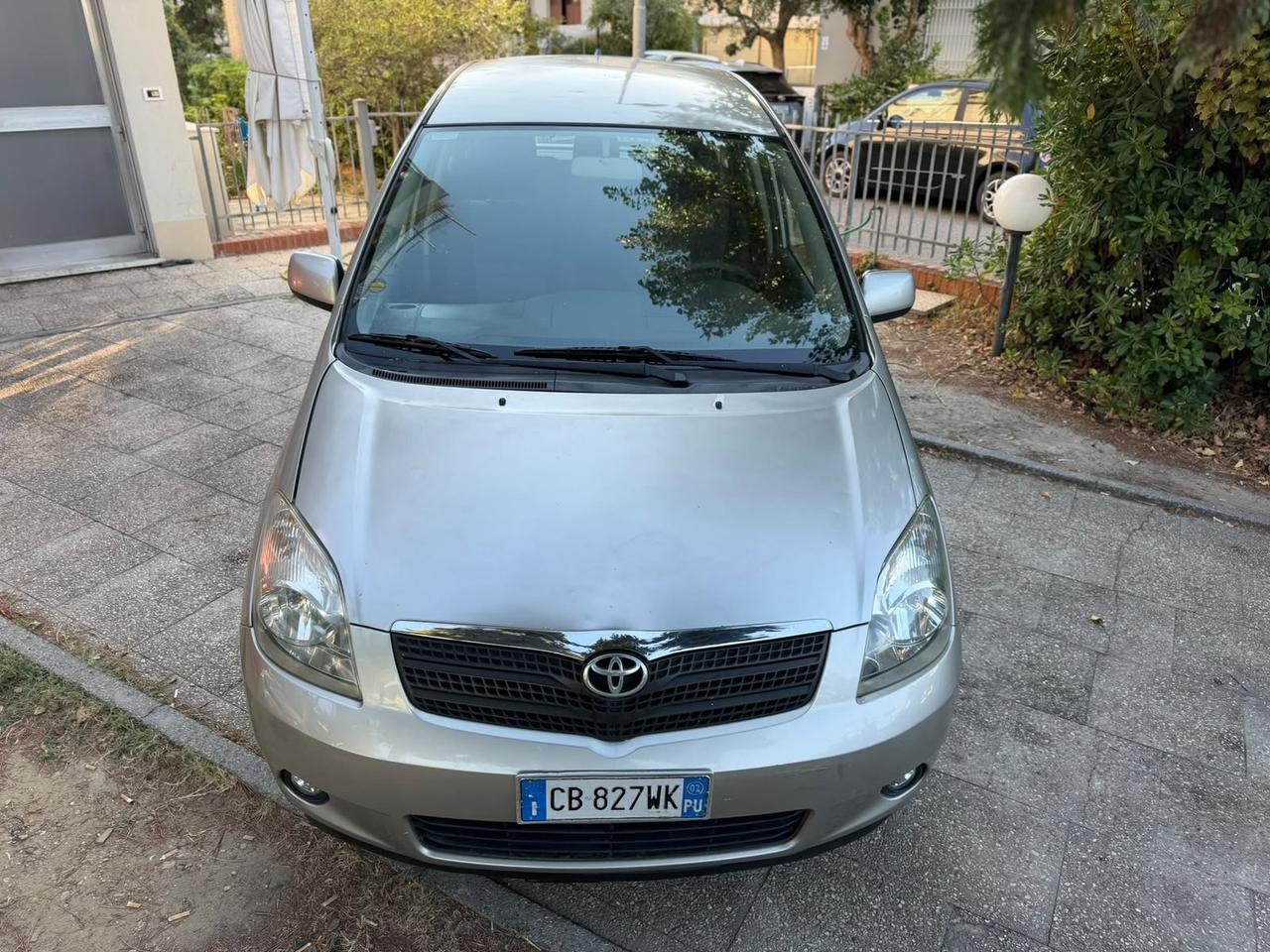 Toyota Corolla Verso 1.8 16V