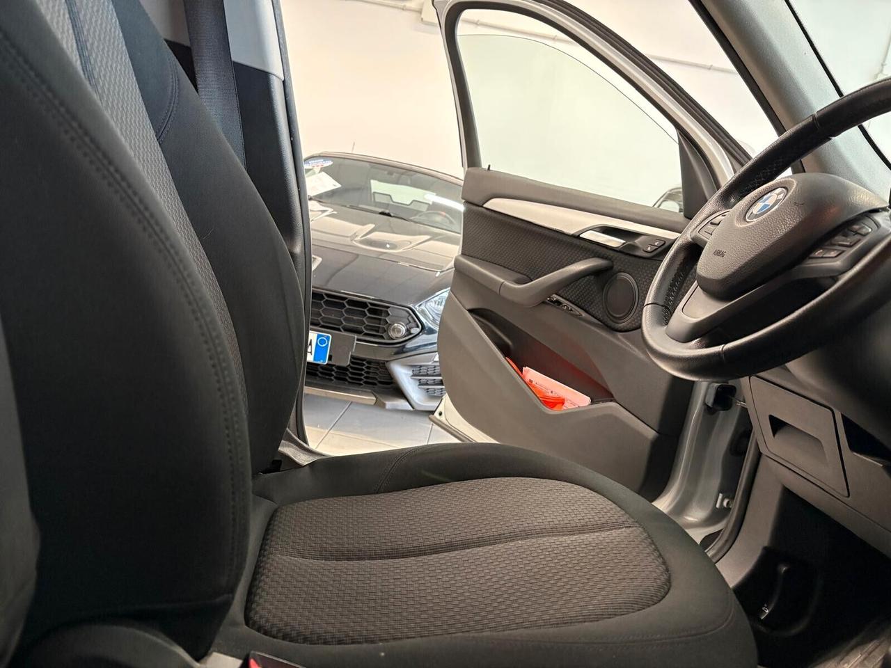 Bmw X1 xDrive18d BUSINESS 6mt UNICO PR.