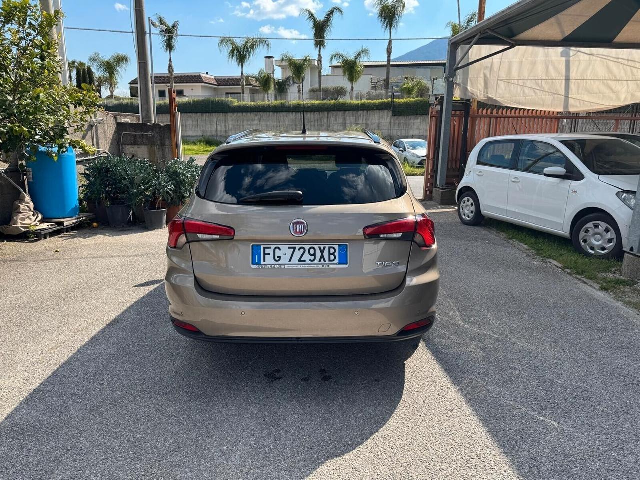 Fiat Tipo 1.4 SW Lounge GPL
