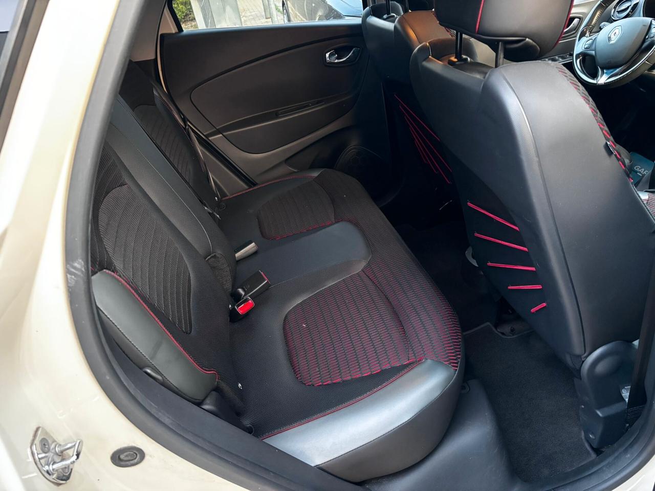 Renault Captur 1.5 dCi Project Runway - 2015