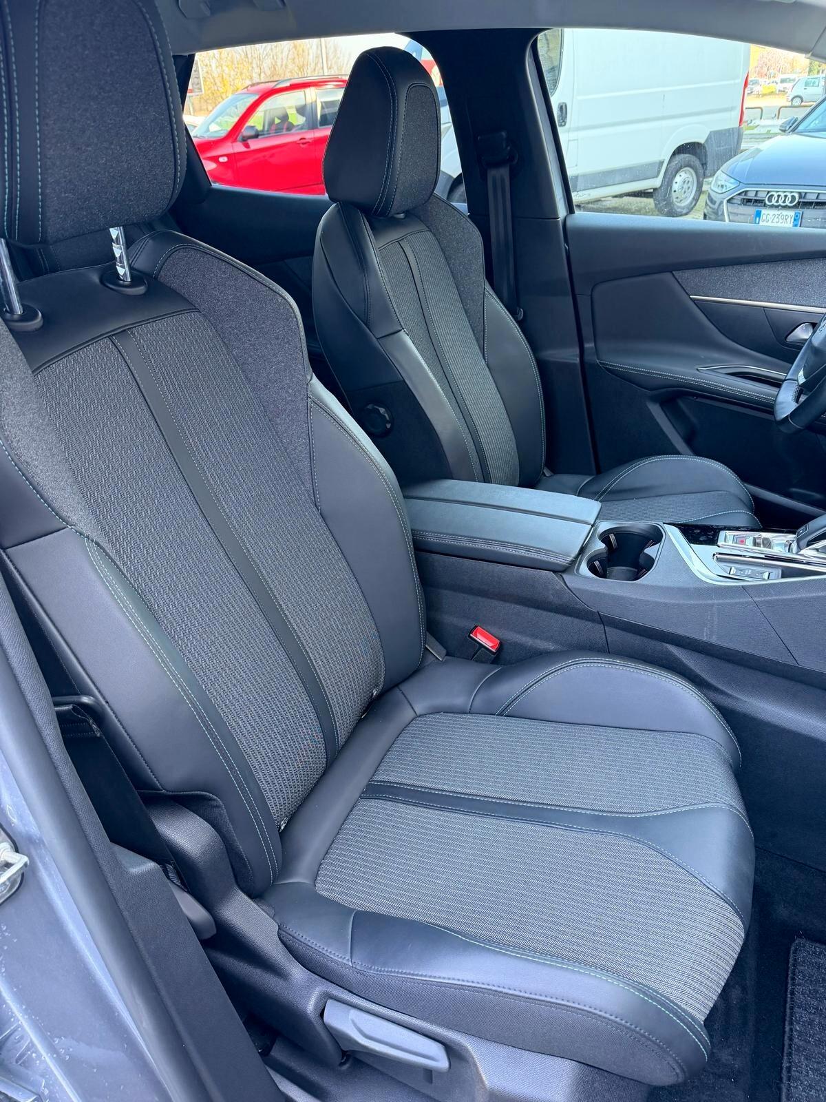 Peugeot 3008 PureTech Turbo 130 S&S EAT8 Allure Pack