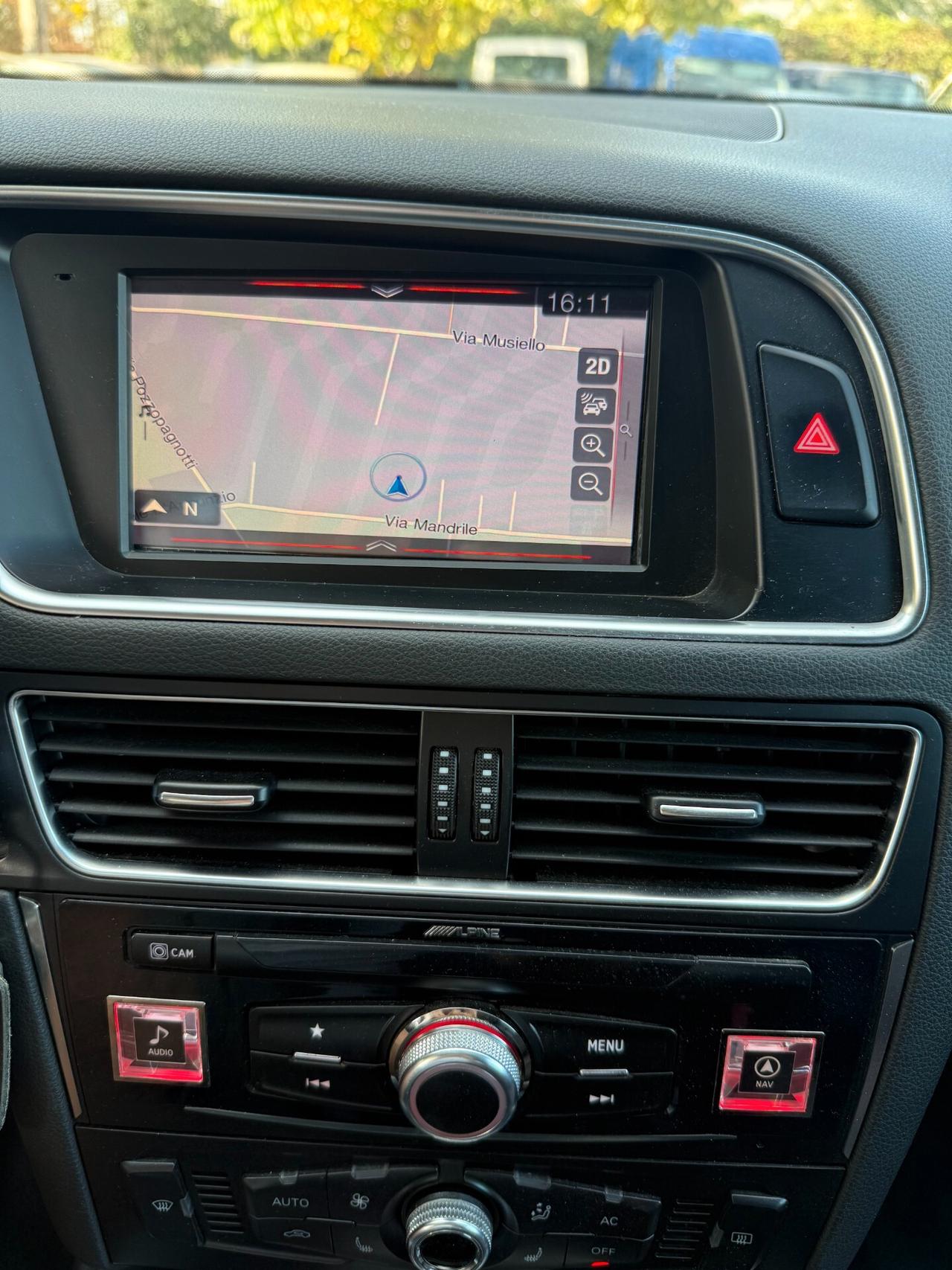 Audi Q5 2.0 TDI 143 CV quattro - 2011