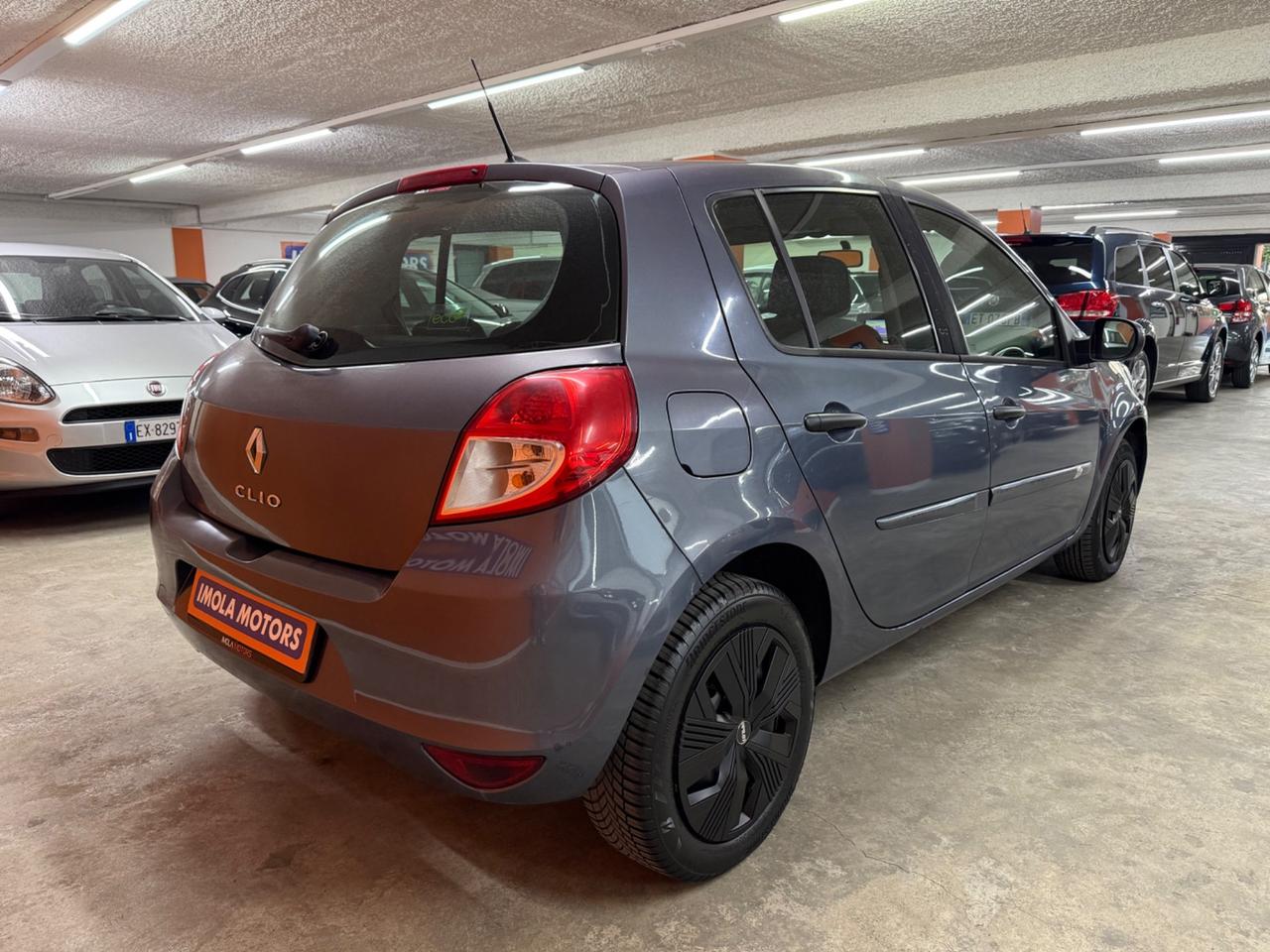 Renault Clio 1.2 16V 5 porte Dynamique