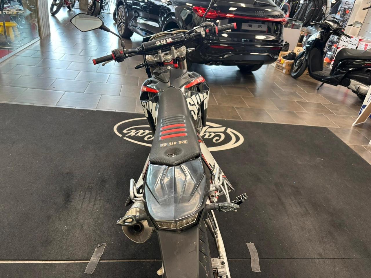 Swm SM 125 R