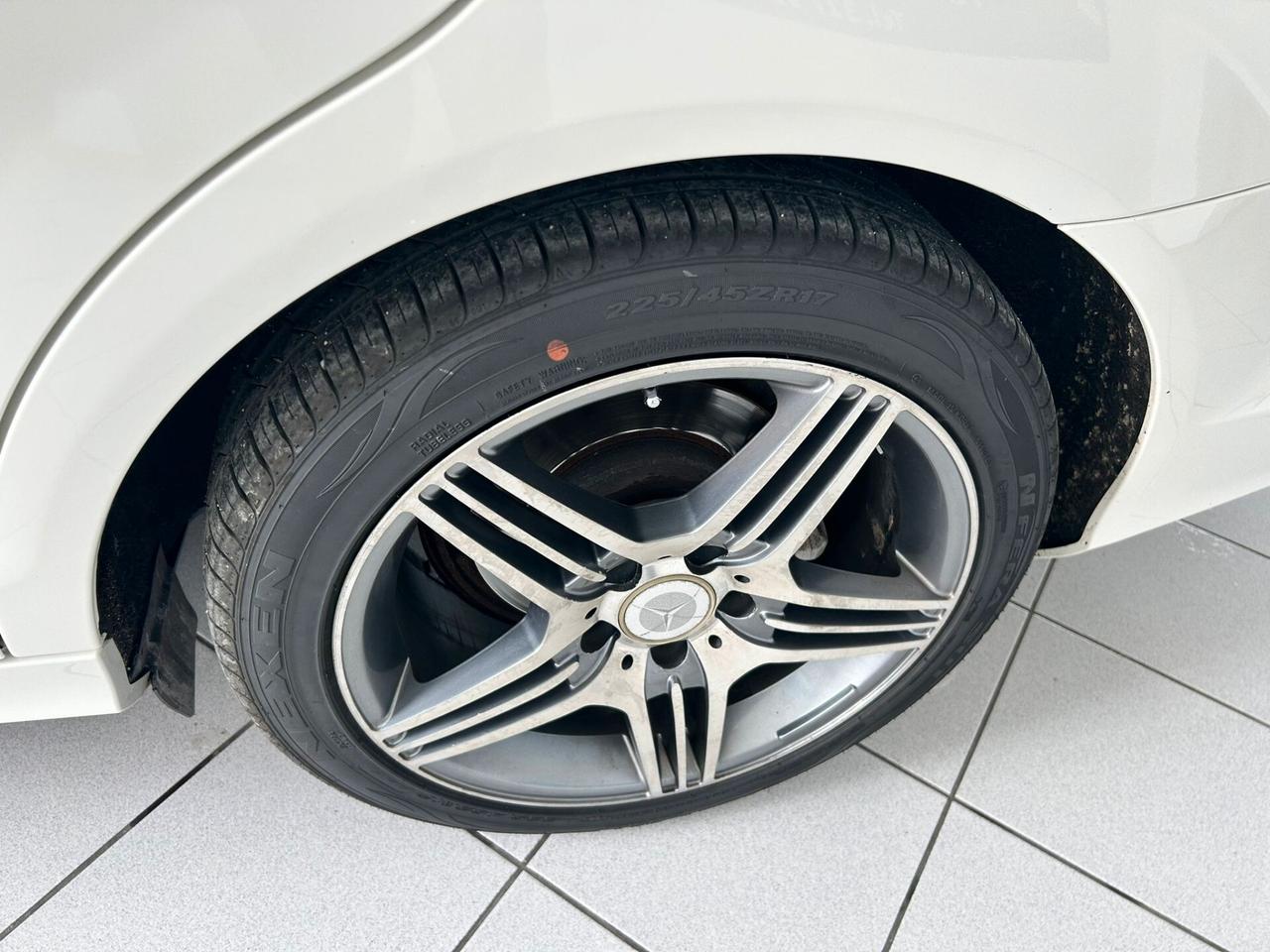 Mercedes C 200 CDI S.W. BlueEFFICIENCY 2012