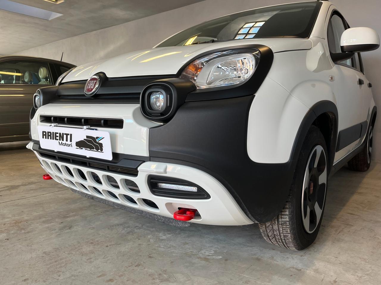 Fiat Panda 1.0 HYBRID 70cv CROSS - PREZZO REALE