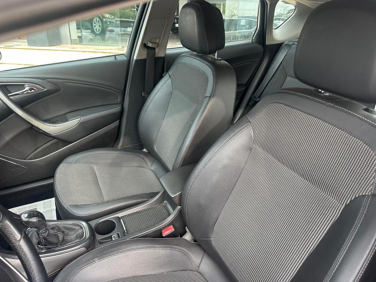 Opel Astra 1.7 CDTI 110CV 5 porte Cosmo NEOPATENTATI