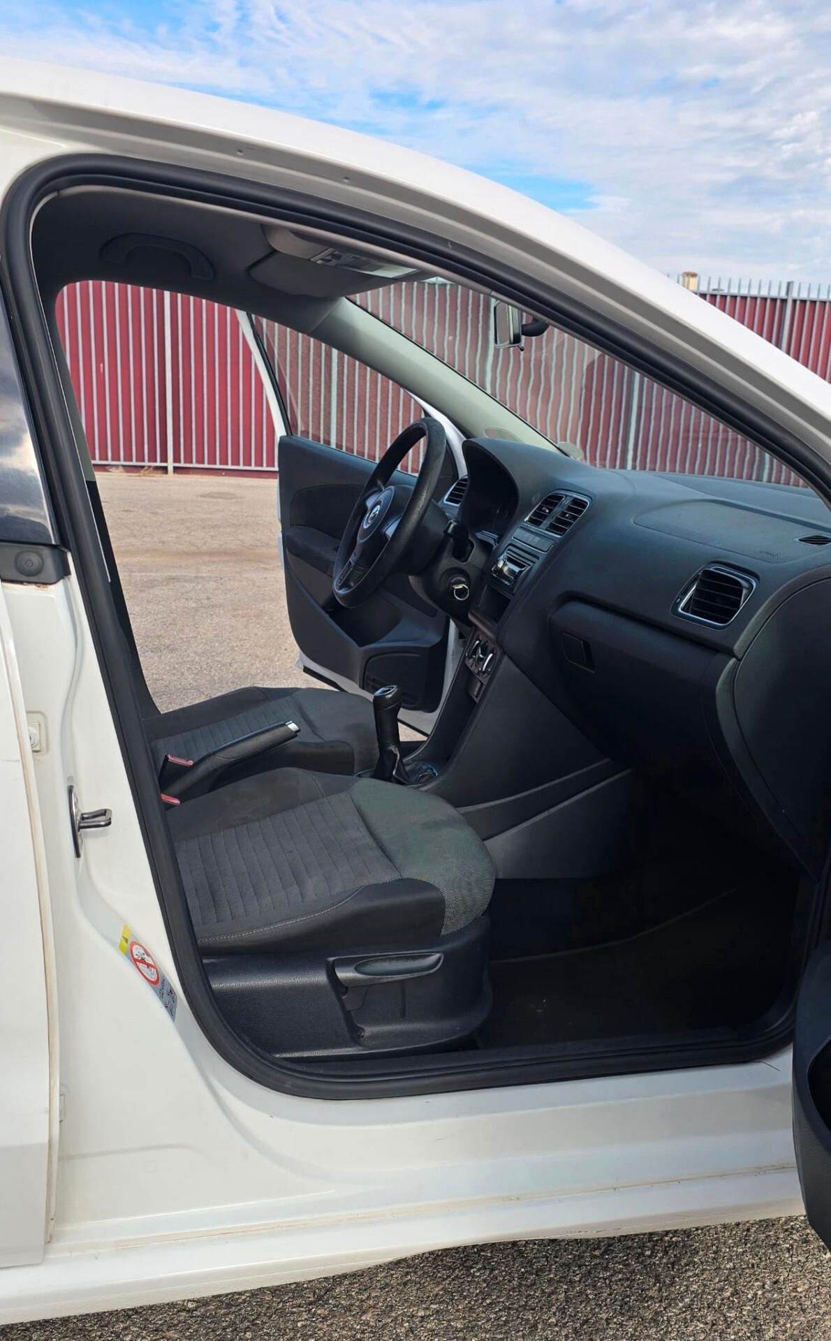 Volkswagen Polo 1.4 5 porte Highline BiFuel