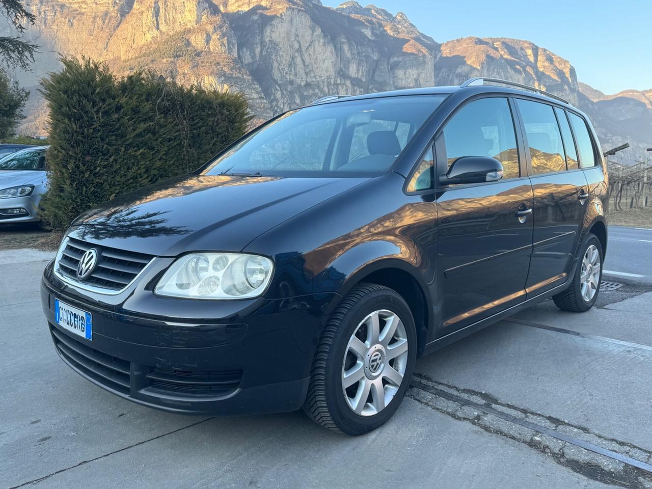 Volkswagen Touran 1.9 TDI 105CV DSG X COMMERCIANTI