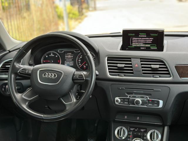 AUDI Q3 2.0 TDI 140cv (Tetto/LED/Xeno/Navi/BT)