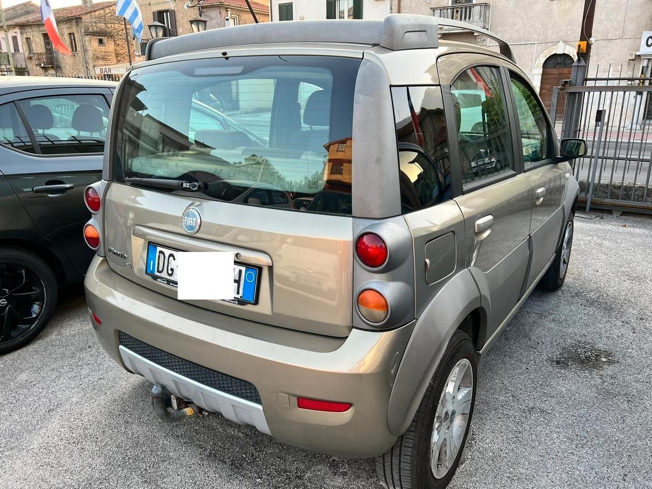Fiat Panda 1.3 MJT 4x4 Cross GANCIO TRAINO