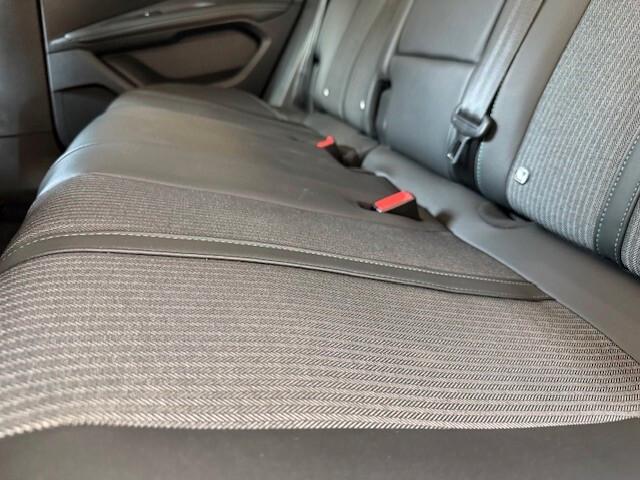 Peugeot 3008 BlueHDi 130 S&S EAT8 Allure Pack