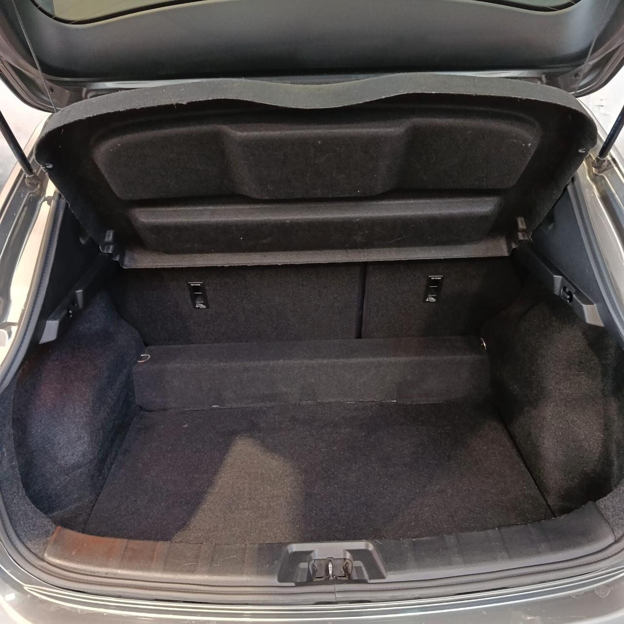 Nissan Qashqai 1.2 BENZINA AUTOMATICA NEOPATENTATI