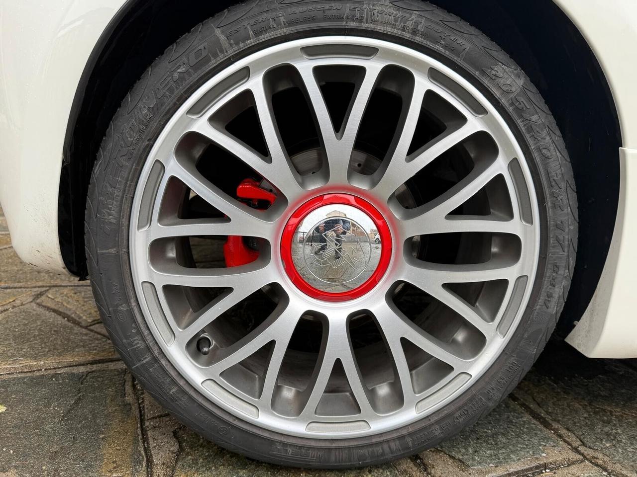 Abarth 595 C 1.4 Turbo T-Jet 160 CV MTA Competizione