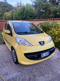 Peugeot 107 con soli 130mila km