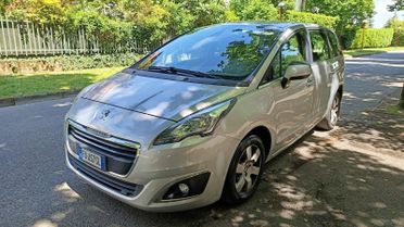 Peugeot 5008 BlueHDi 120 EAT6 S&S Allure