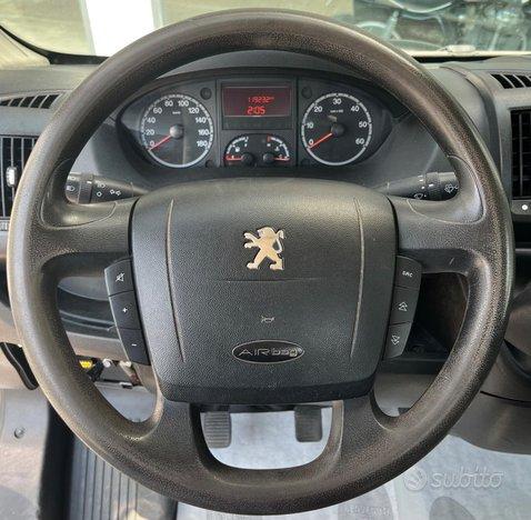 PEUGEOT Boxer 335 3.0 HDi 177CV Autocarro + IVA