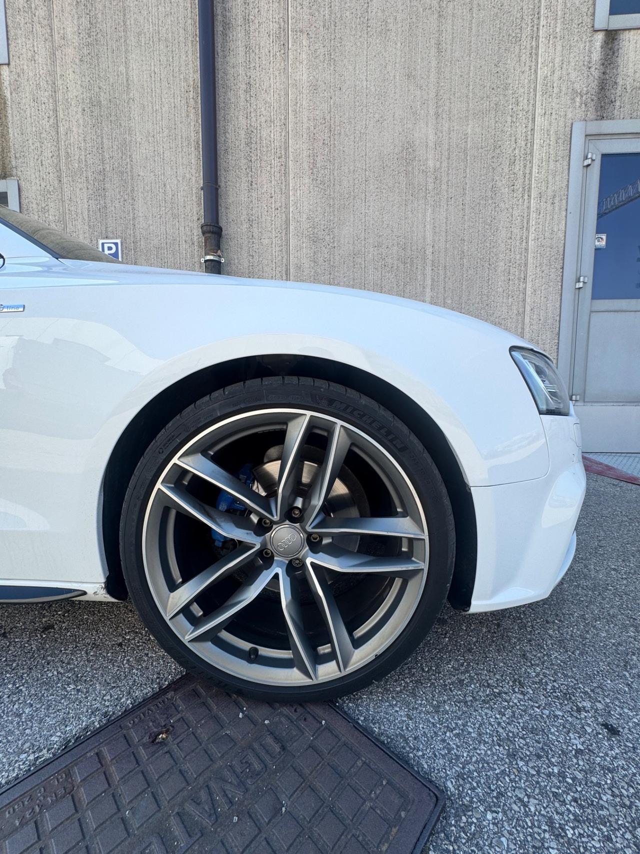Audi A5 2.0 TDI S-Line plus