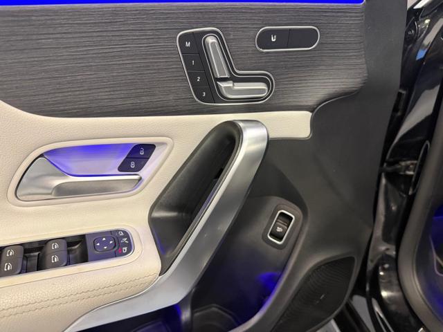 MERCEDES-BENZ CLA 220 Automatic 4Matic Premium TETTO APRIBILE