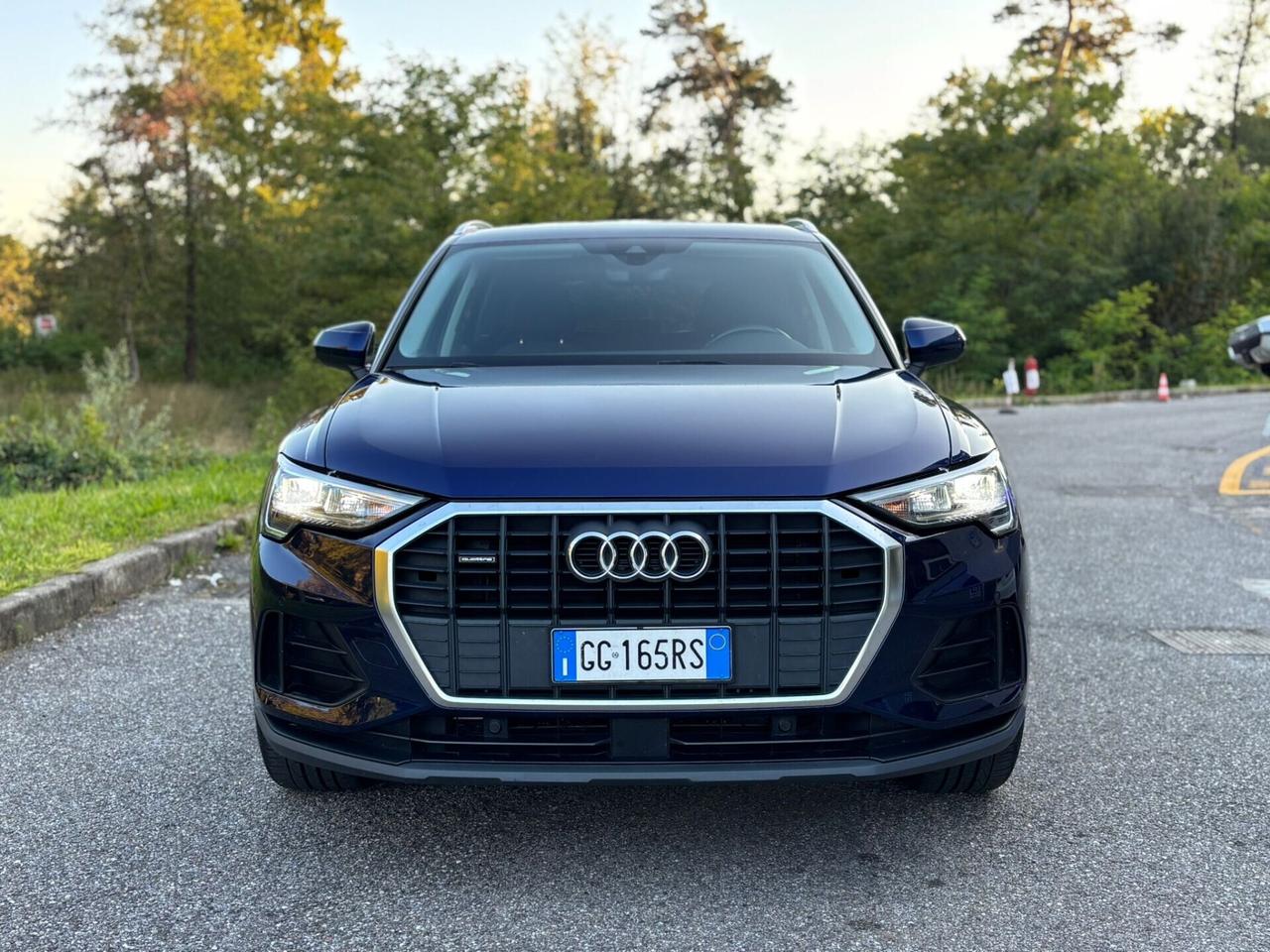 Audi Q3 S tronic quattro NAVI CARPLAY LED CERCHI NERI TOP