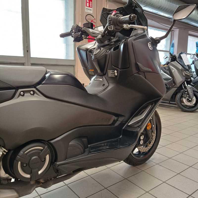 Yamaha T-Max 560 - 2023