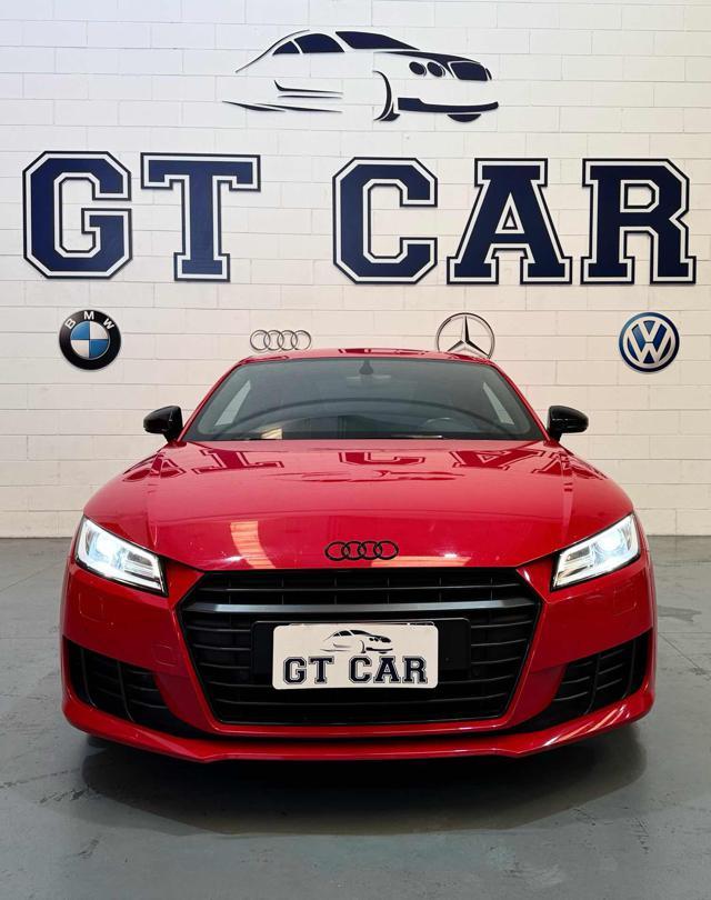 AUDI TT Coupé 1.8 TFSI S tronic S-LINE