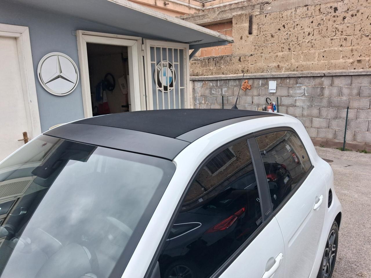 Smart ForFour FOR FOUR 1.0 71 C.V. NAVIGATORE FARI LED CAPPOTTA ELETTRICA GARANZIA 12 MESI CERTIFICATA