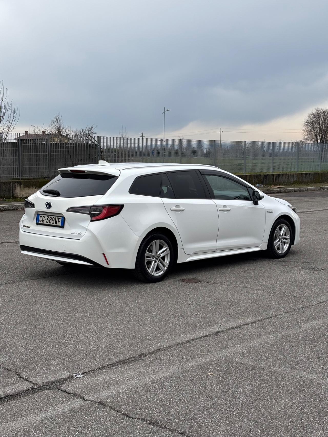 Toyota Corolla Touring Sports 1.8 Hybrid Active