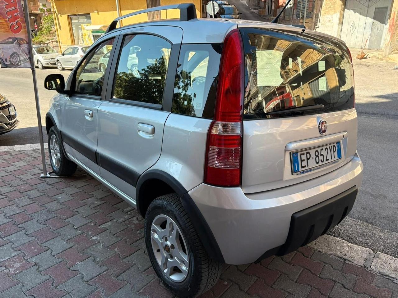 Fiat Panda 1.3 MJT 16V DPF 4x4 Climbing