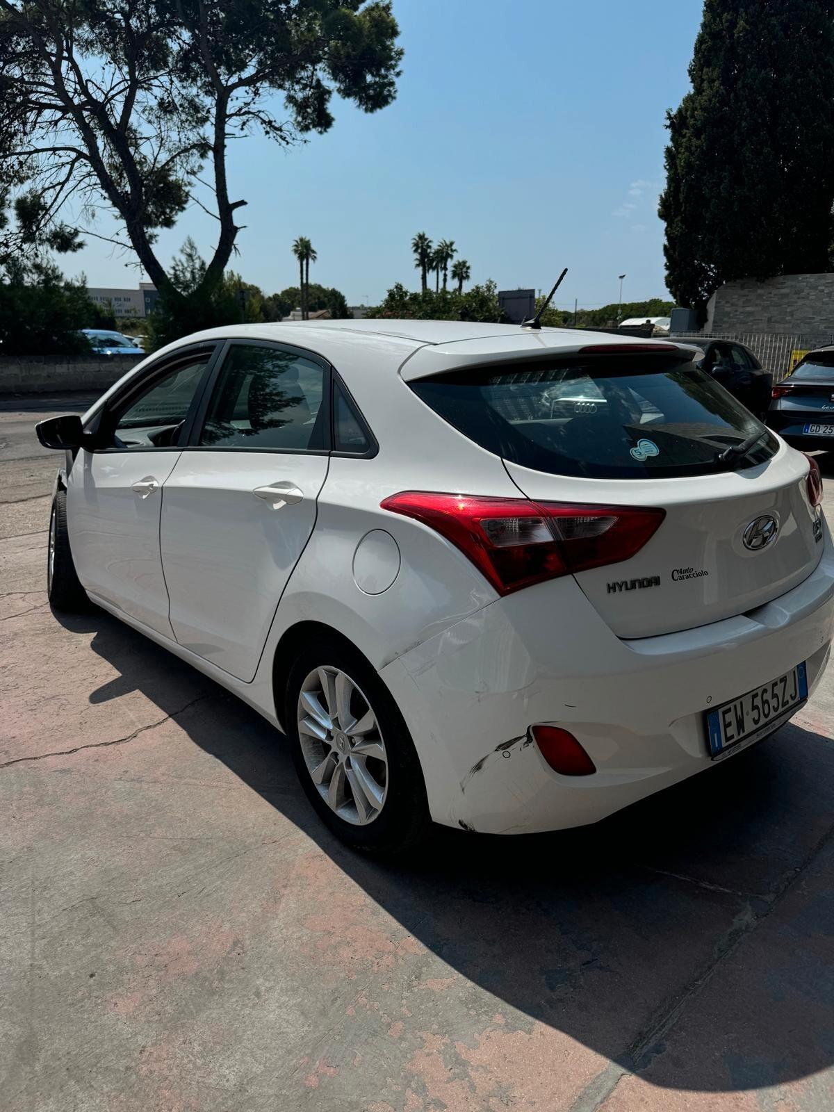 Hyundai i30 1.6 CRDi 5p. Classic