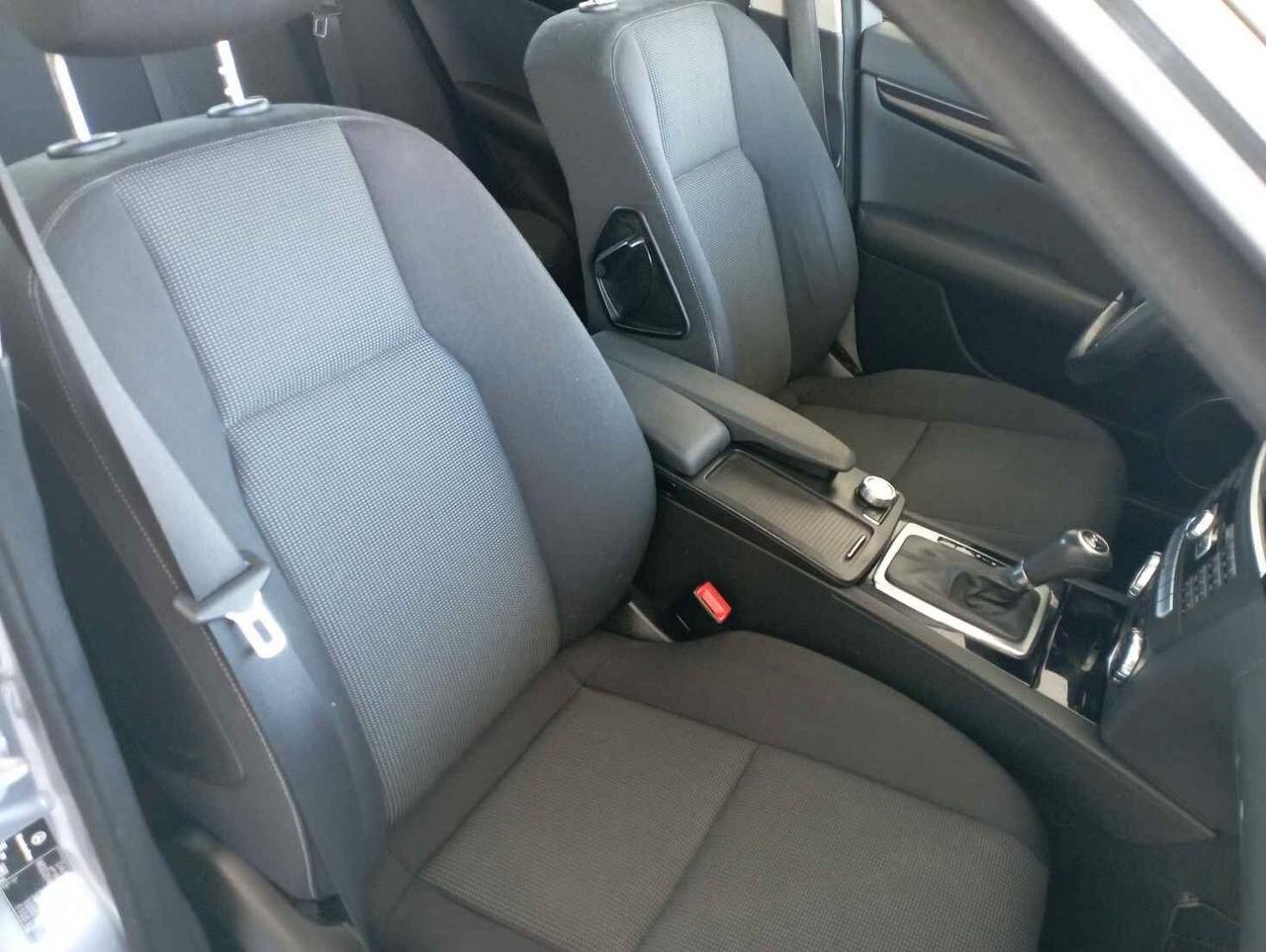 Mercedes-benz C 200 220 CDI BlueEFFICIENCY Elegance