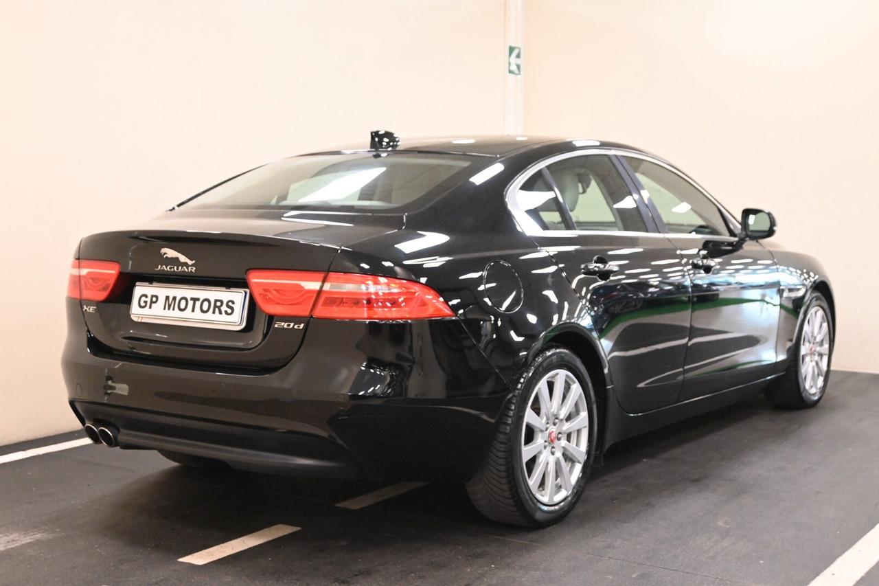 JAGUAR XE (X760) XE 2.0 D Turbo 180CV...