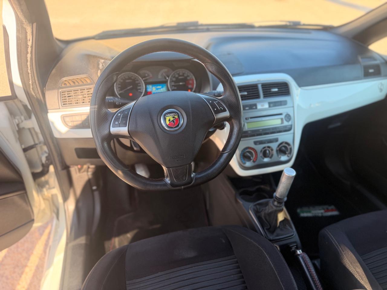 ABARTH GRANDE PUNTO 1.4t-JET €5000