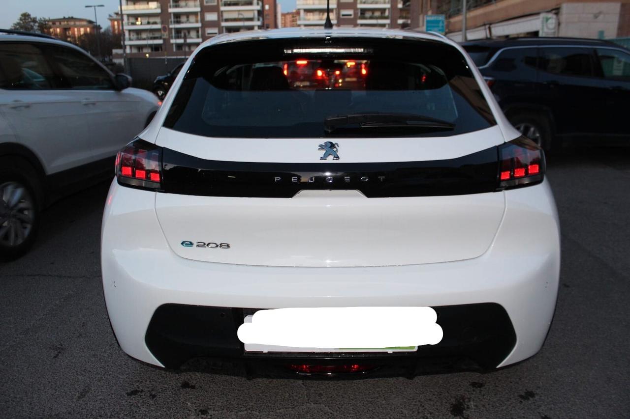 Peugeot 208 motore elettrico 136 CV 5 porte Active Pack