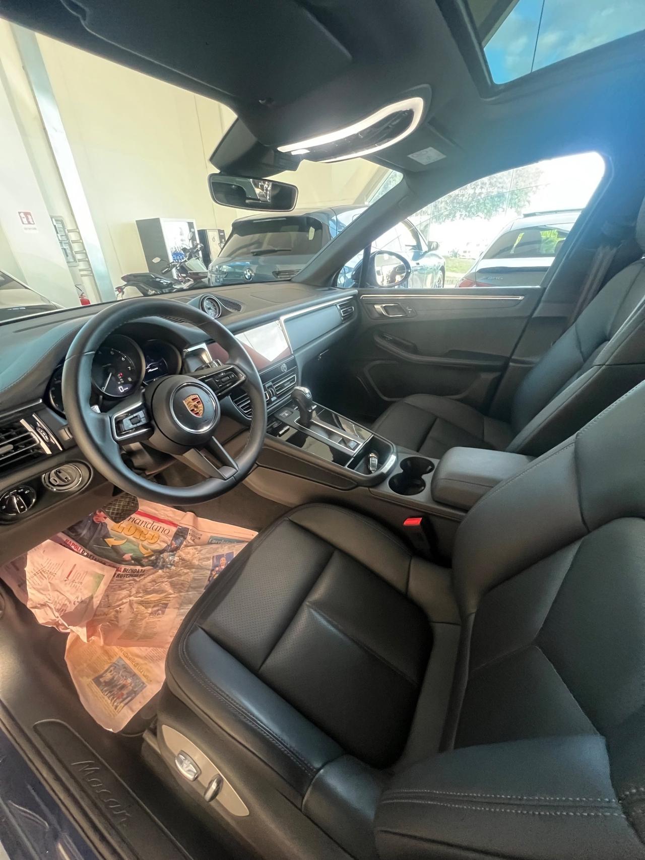 Porsche Macan 2.0 265cv pdk possibilità noleggio no scoring