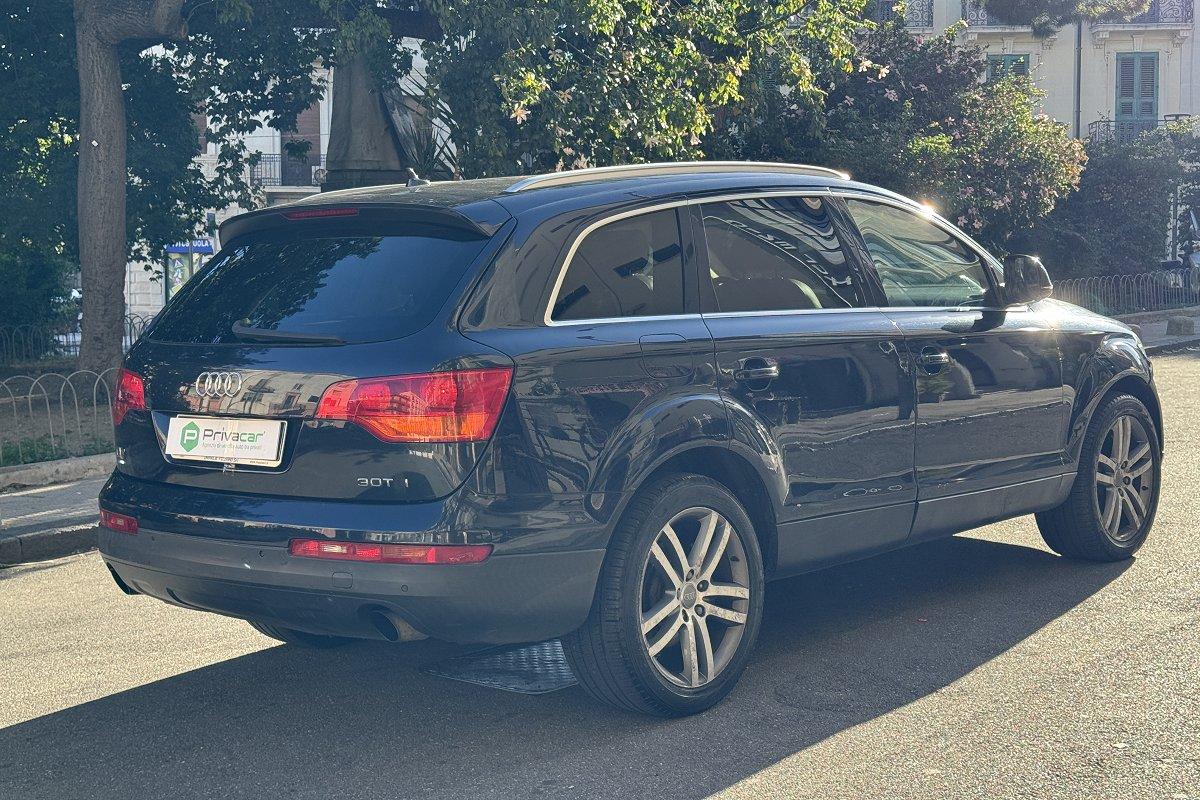 AUDI Q7 3.0 V6 TDI 233CV quattro tiptronic