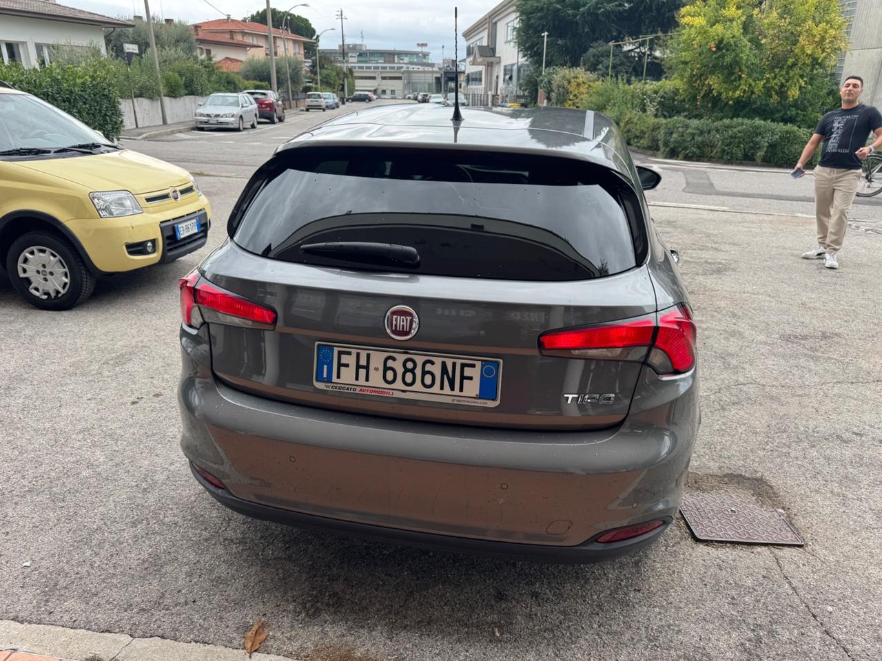 Fiat Tipo 1.6 Mjt S&S 5 porte Easy