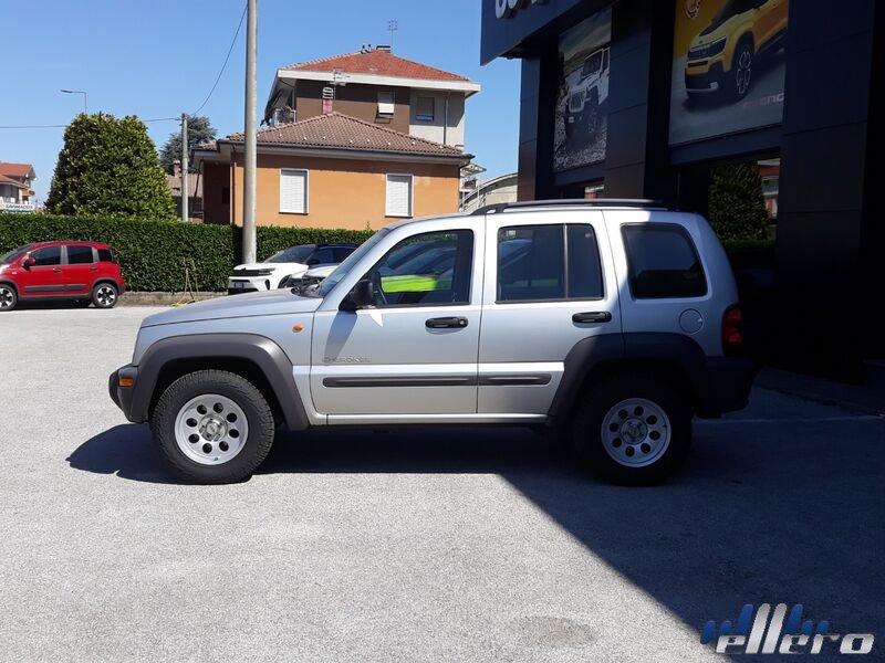 Jeep Cherokee Cherokee 2.5 crd Sport