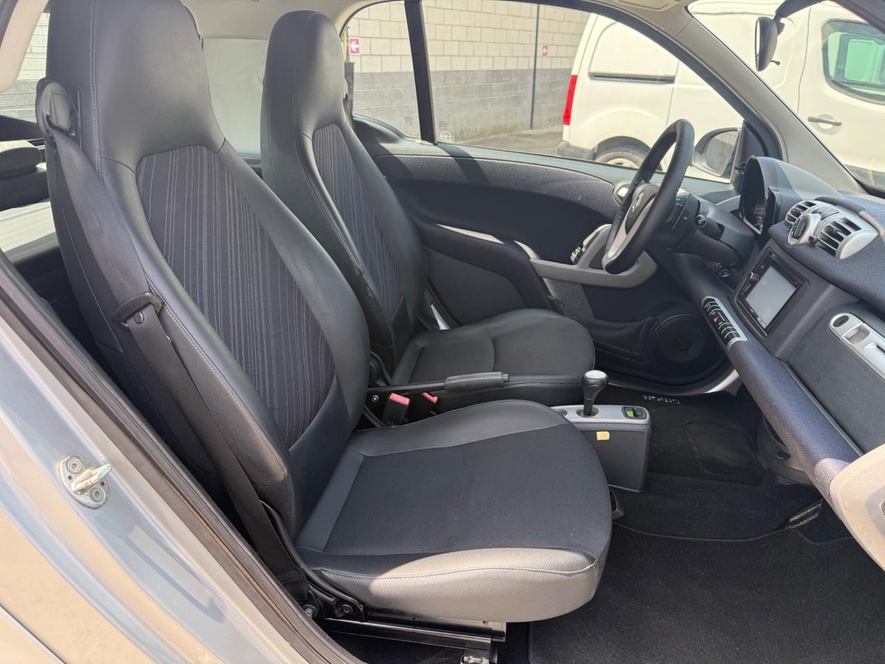 Smart ForTwo 1000 52 kW MHD coupé passion