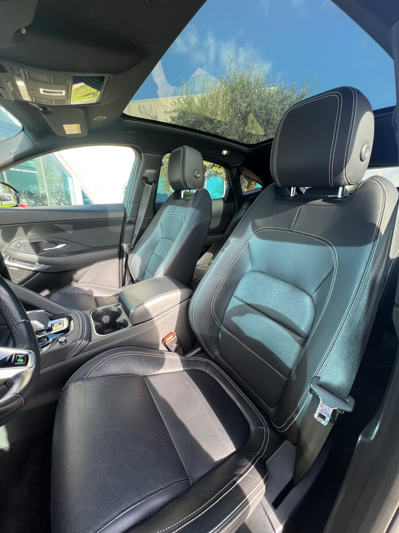 Jaguar E-Pace 2.0D I4 204 CV AWD Auto R-Dynamic SE