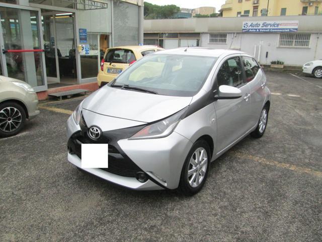 TOYOTA Aygo 1.0 VVT-i 69 CV 5 porte x- Black Tss