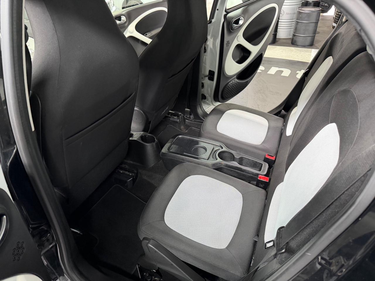 Smart ForFour 70 1.0 twinamic Sport edition 1