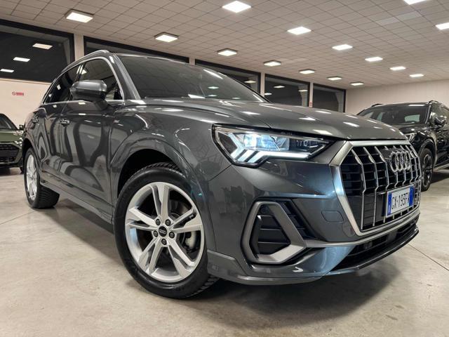 AUDI Q3 35 TDI S tronic S line Interiors