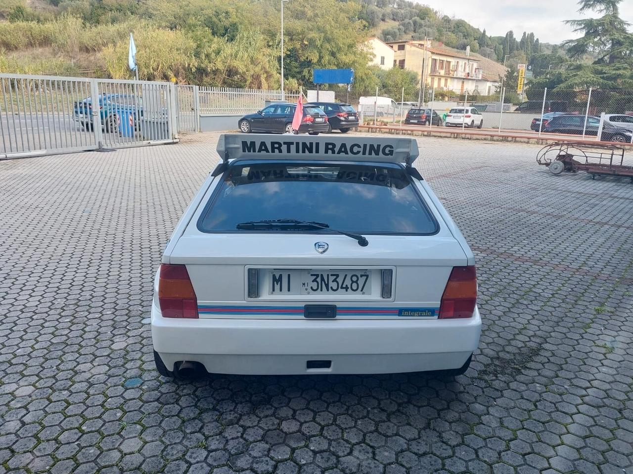 Lancia Delta 2.0i.e. turbo 16V HF integrale replica EVO Martini 5