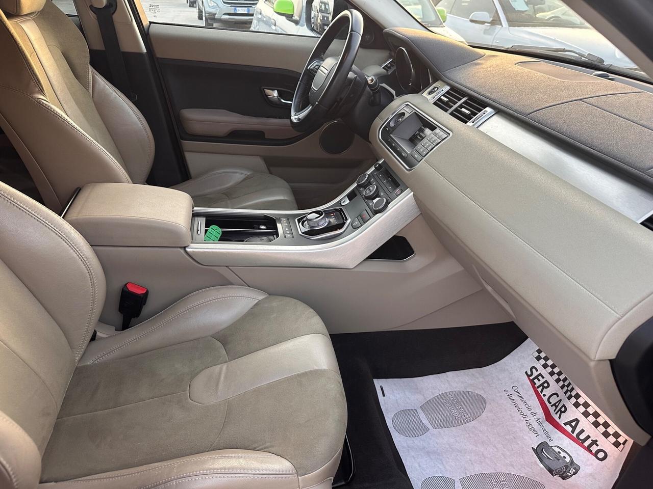 Evoque 2012 2.2 TD4 5p. Pure 150CV AUT Bicolore