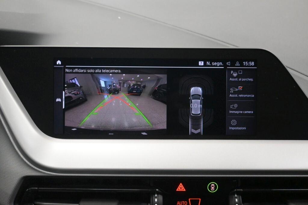 BMW 116D 115CV STEPTRONIC BUSINESS ADVANTAGE ( FARI LED - BMW DIGITAL COCKPIT - NAVI - MIRROR - PARK ASSISTANT - TELECAMERA POST. - CERCHI 17 )