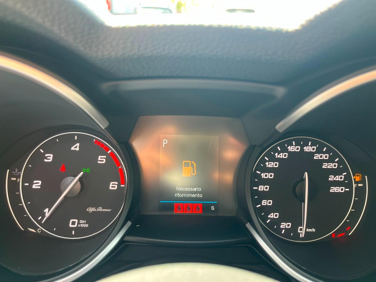 Alfa Romeo Stelvio 2.2 Turbodiesel 190 CV AT8 Q4 Business
